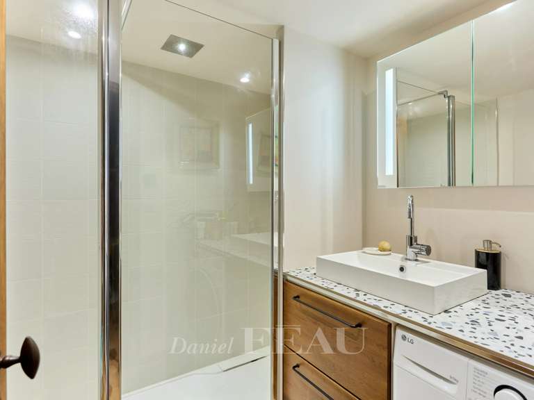 Appartement Paris 6e - 2 chambres - 59m²