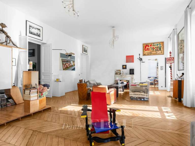 Appartement Paris 1er - 3 chambres - 196m²
