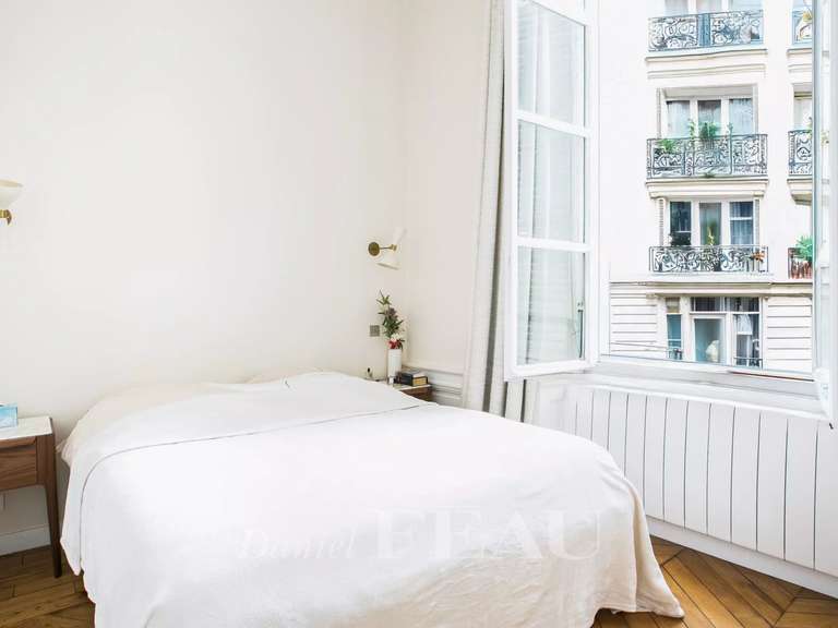 Appartement Paris 6e - 3 chambres - 107m²