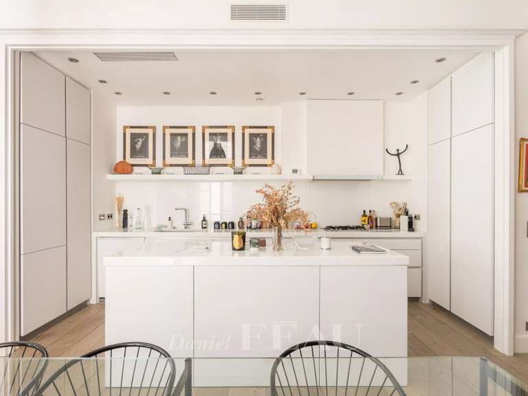 Appartement Paris 6e - 3 chambres - 132m²