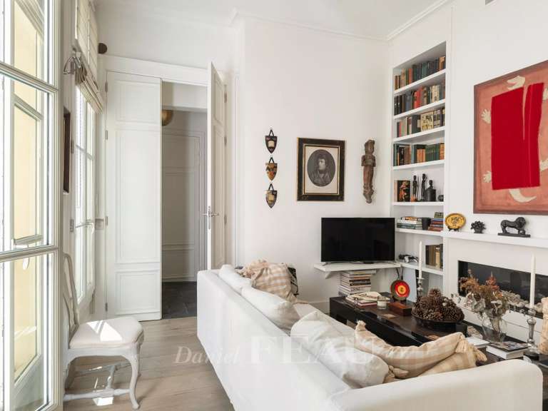Appartement Paris 6e - 3 chambres - 132m²