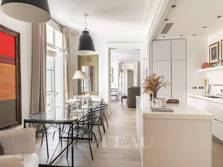 Appartement Paris 6e - 3 chambres - 132m²