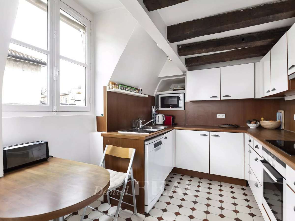 Apartment Paris 6e