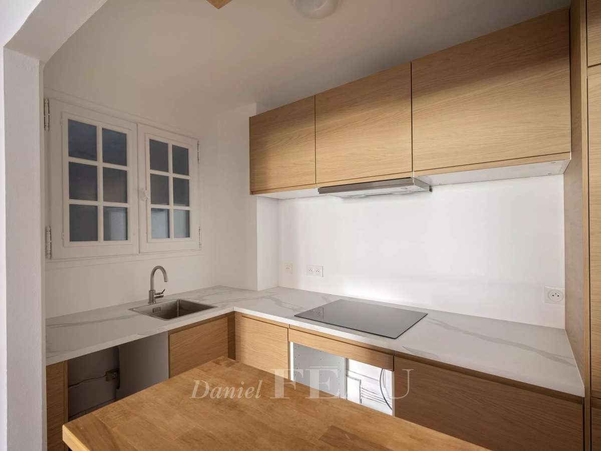 Apartment Paris 6e