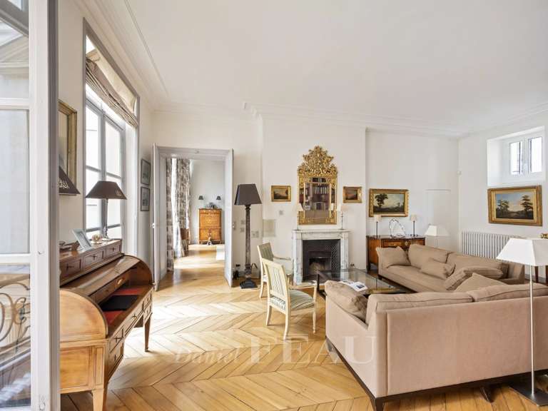 Appartement Paris 6e - 3 chambres - 150m²
