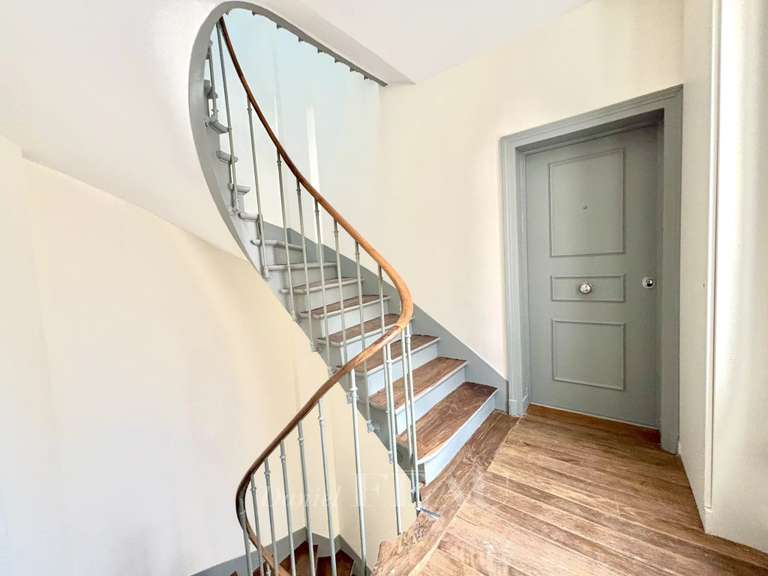 Appartement Saint-Germain-en-Laye - 3 chambres - 113m²