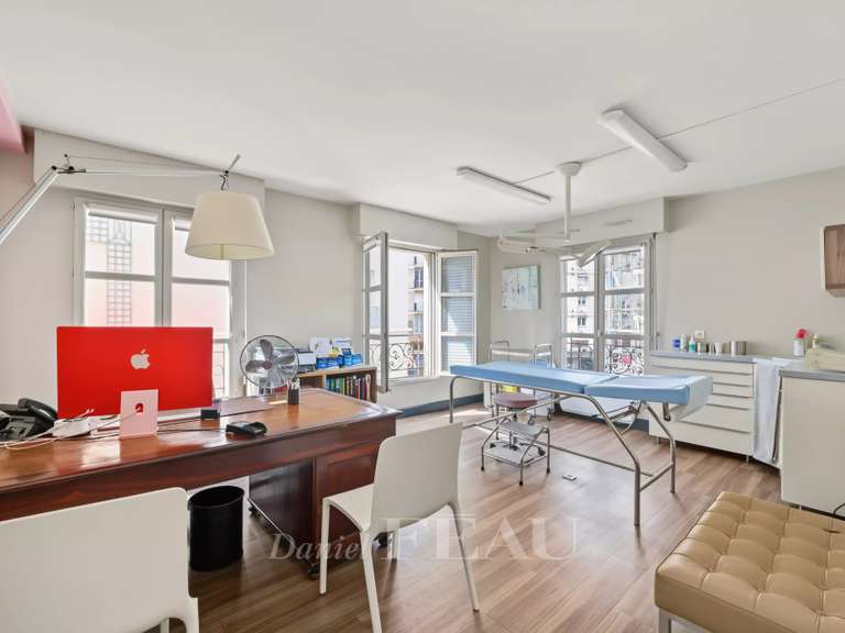 Appartement Saint-Germain-en-Laye - 2 chambres - 65m²