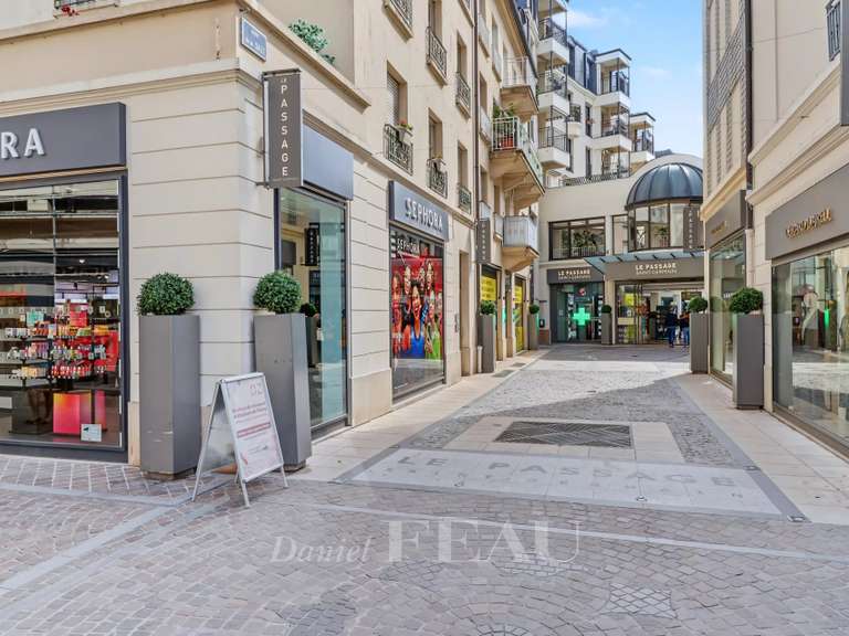 Appartement Saint-Germain-en-Laye - 2 chambres - 65m²