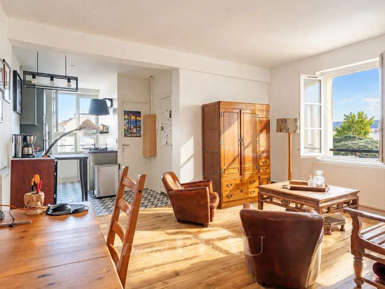 Appartement Saint-Germain-en-Laye - 63m²