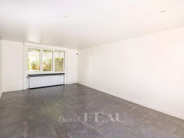 Appartement Saint-Germain-en-Laye - 2 chambres - 79m²