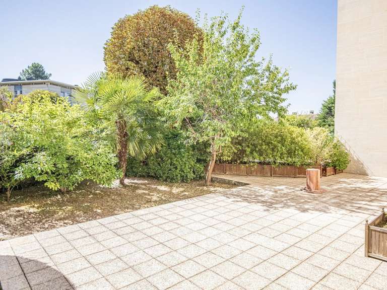 Appartement Saint-Germain-en-Laye - 2 chambres - 79m²