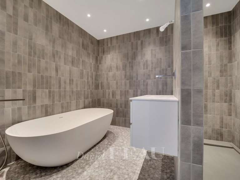 Appartement Saint-Germain-en-Laye - 2 chambres - 95m²