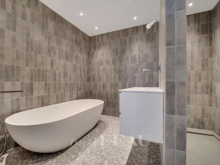 Appartement Saint-Germain-en-Laye - 2 chambres - 95m²