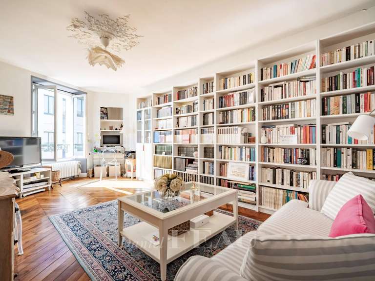 Appartement Saint-Germain-en-Laye - 3 chambres - 180m²