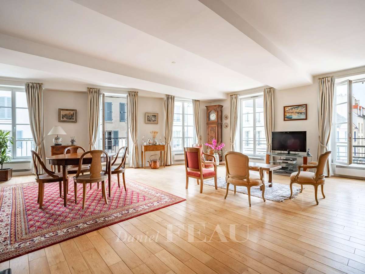 Apartment Saint-Germain-en-Laye