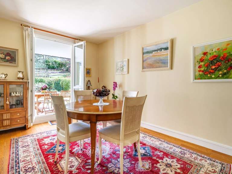 Appartement Louveciennes - 3 chambres - 138m²