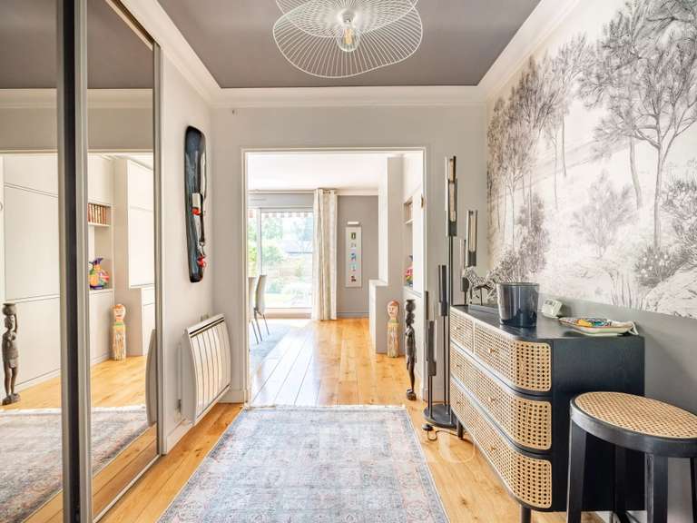 Appartement Saint-Germain-en-Laye - 3 chambres - 103m²