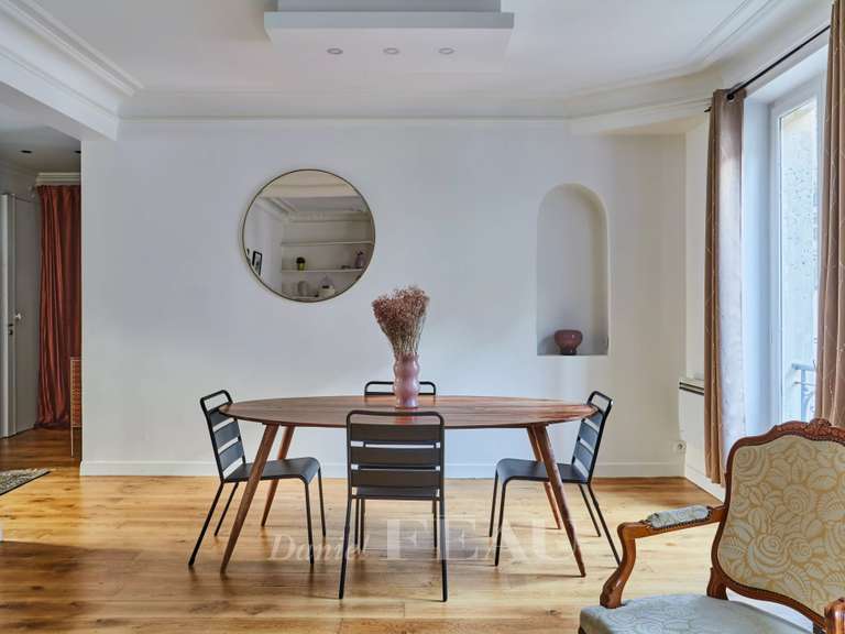 Appartement Paris 16e - 1 chambre - 65m²