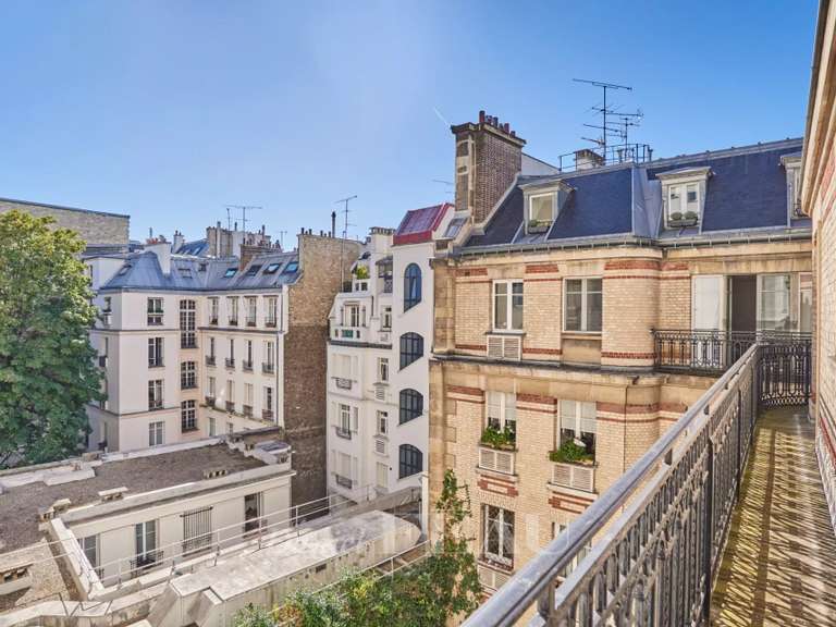 Appartement Paris 16e - 2 chambres - 117m²