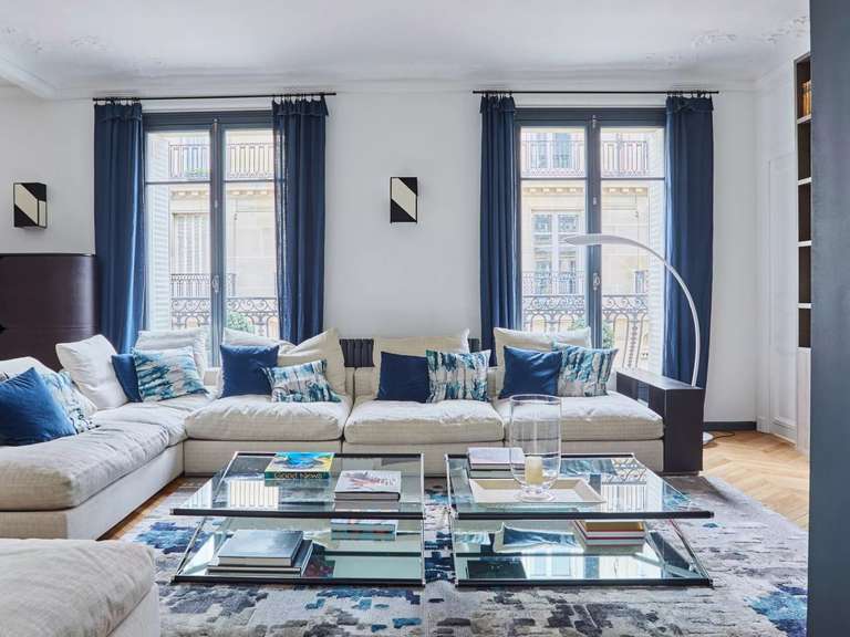 Appartement Paris 16e - 4 chambres - 184m²