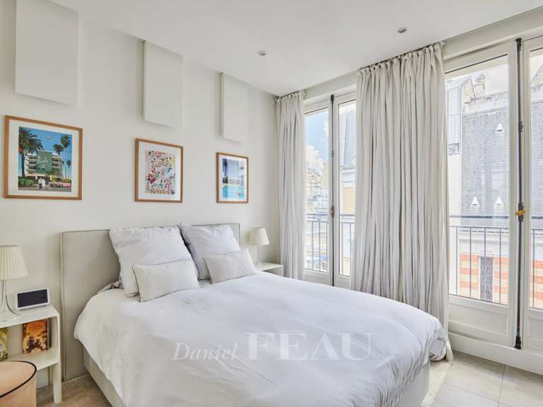 Apartment Paris 16e - 2 bedrooms - 105m²