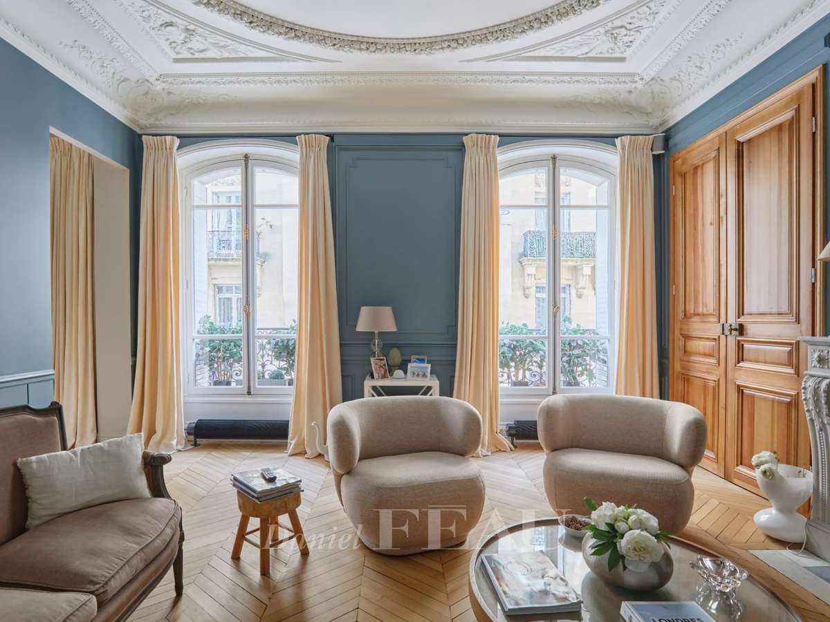 Apartment Paris 16e