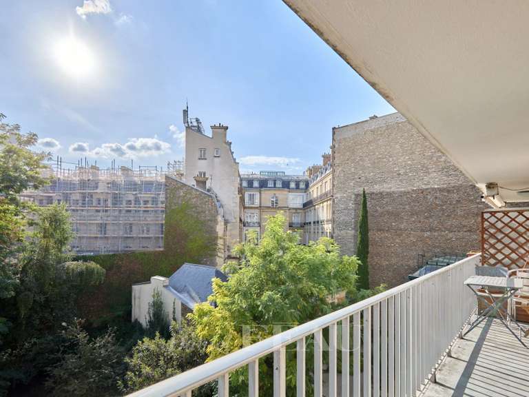 Appartement Paris 16e - 1 chambre - 63m²
