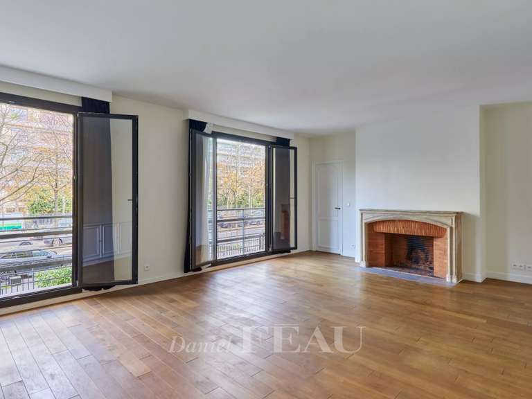 Appartement Paris 16e - 3 chambres - 119m²