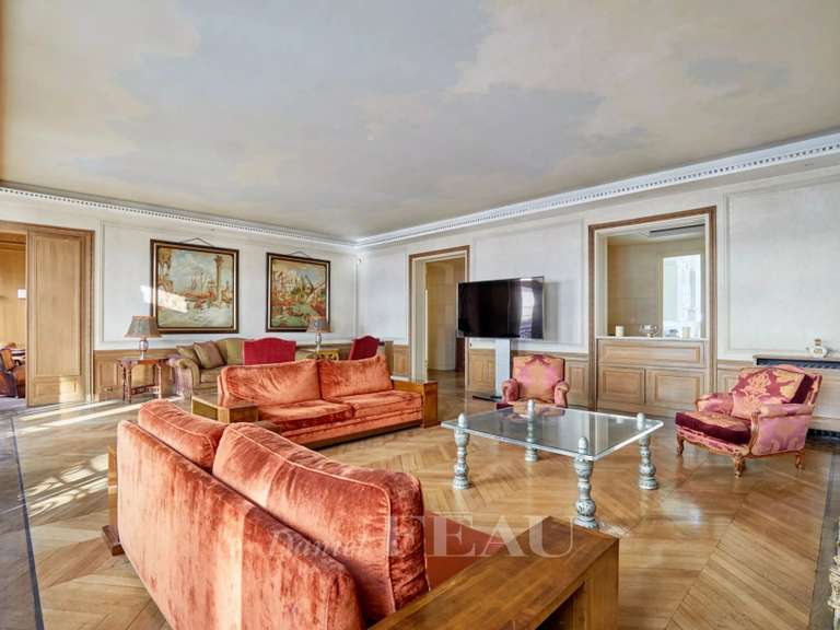 Appartement Paris 16e - 6 chambres - 298m²