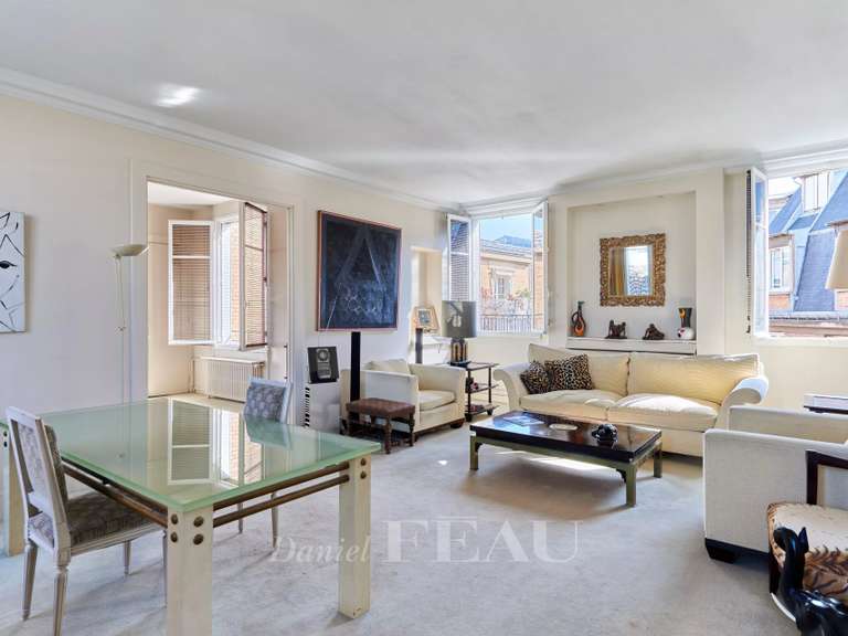 Appartement Paris 16e - 2 chambres - 106m²