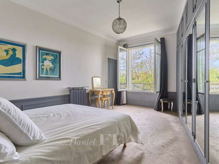 Appartement Paris 16e - 2 chambres - 94m²