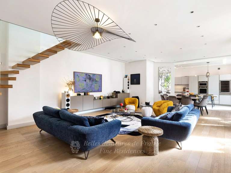 Appartement Paris 17e - 3 chambres - 156m²
