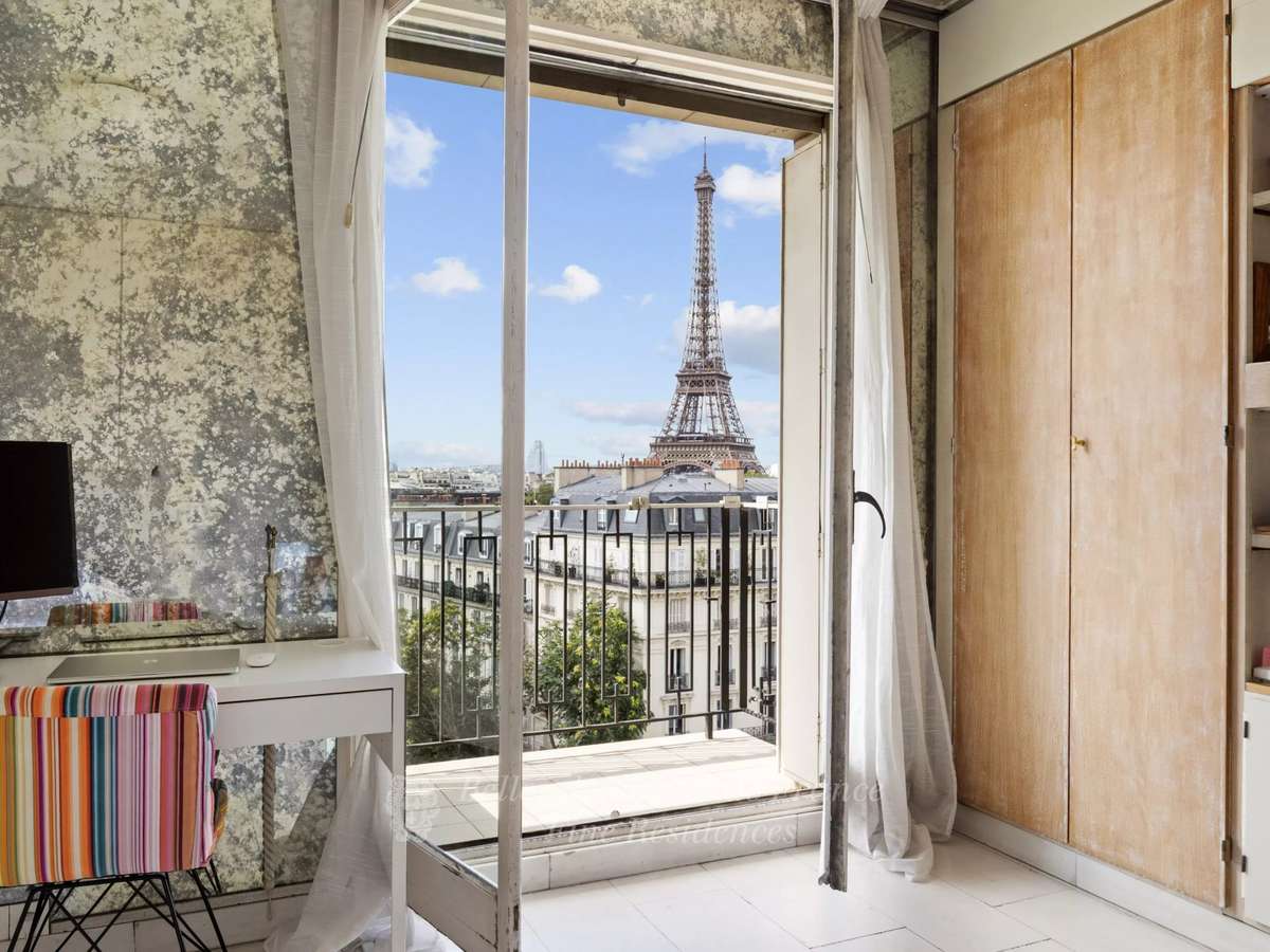 Apartment Paris 16e