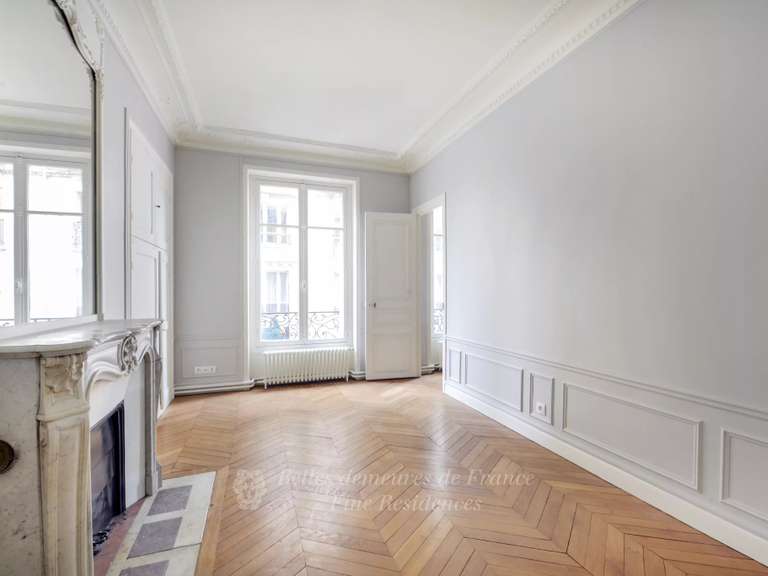 Appartement Paris 7e - 4 chambres - 160m²