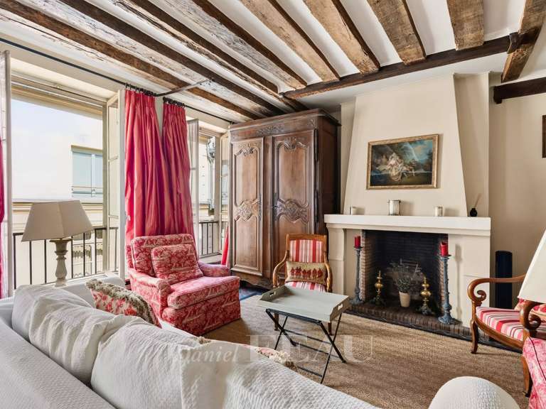 Appartement Paris 4e - 1 chambre - 65m²