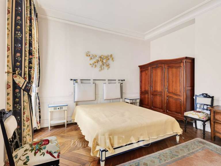 Apartment Paris 4e - 2 bedrooms - 111m²