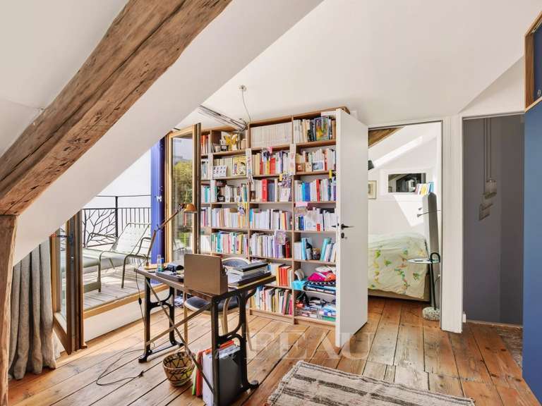 Appartement Paris 11e - 5 chambres - 207m²
