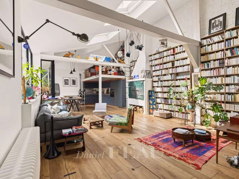 Appartement Paris 11e - 5 chambres - 207m²