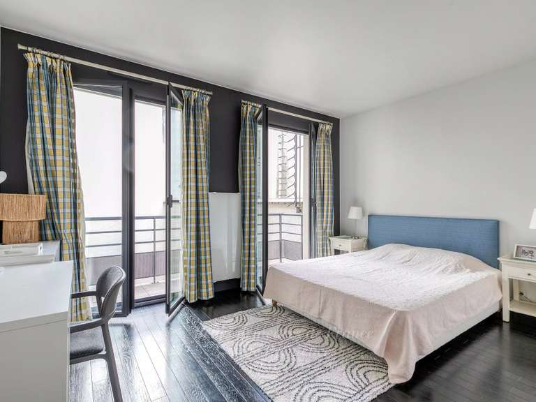 Appartement Paris 8e - 2 chambres - 93m²