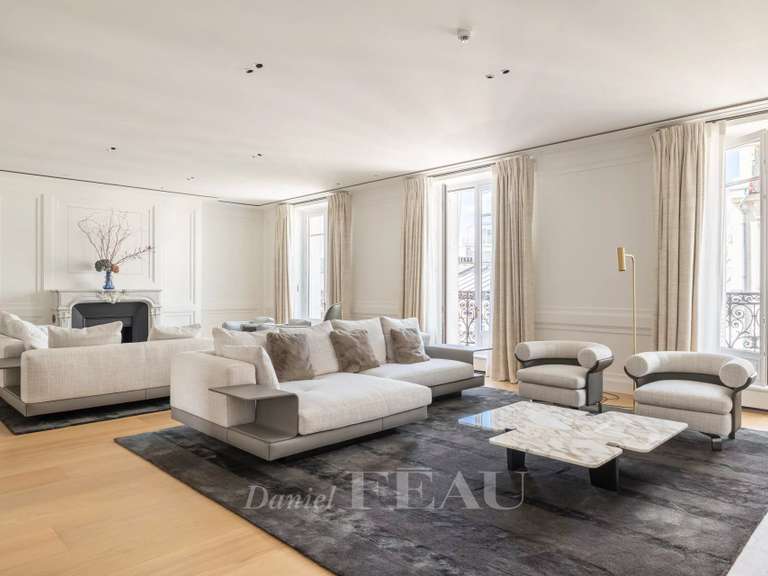 Appartement Paris 8e - 4 chambres - 345m²