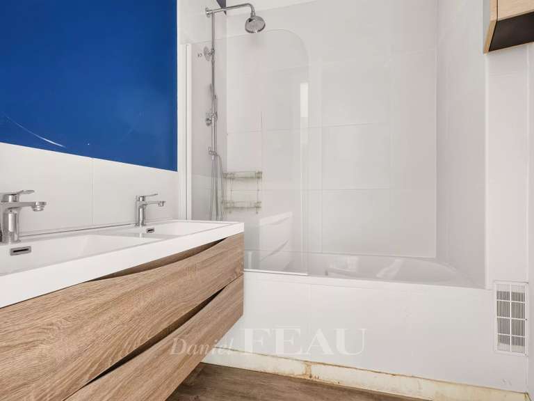 Appartement Paris 1er - 4 chambres - 151m²