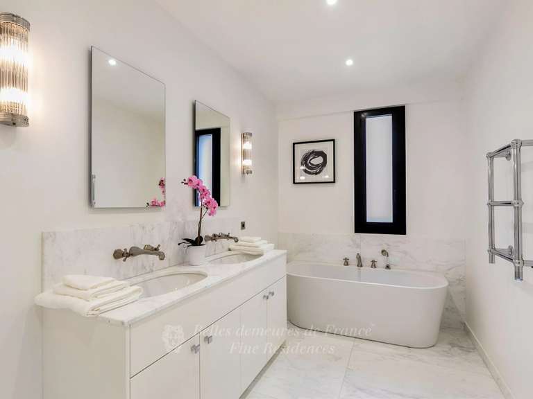 Appartement Paris 7e - 5 chambres - 266m²