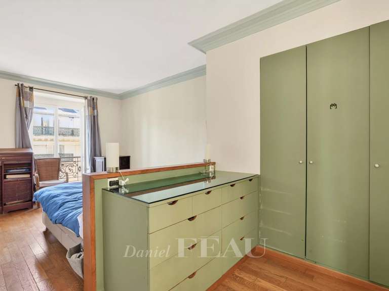 Appartement Paris 4e - 4 chambres - 122m²