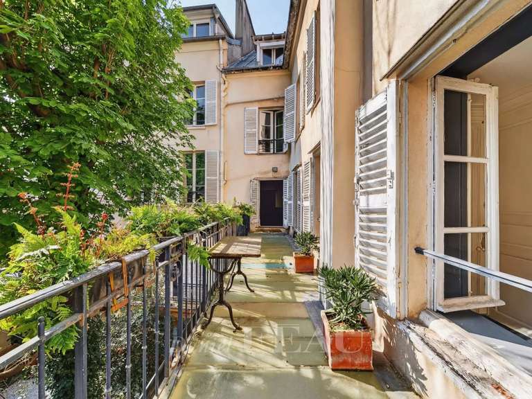 Appartement Paris 6e - 4 chambres - 192m²