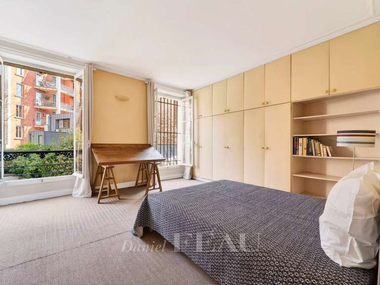 Appartement Paris 6e - 4 chambres - 192m²