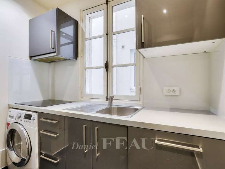 Appartement Paris 4e - 1 chambre - 54m²