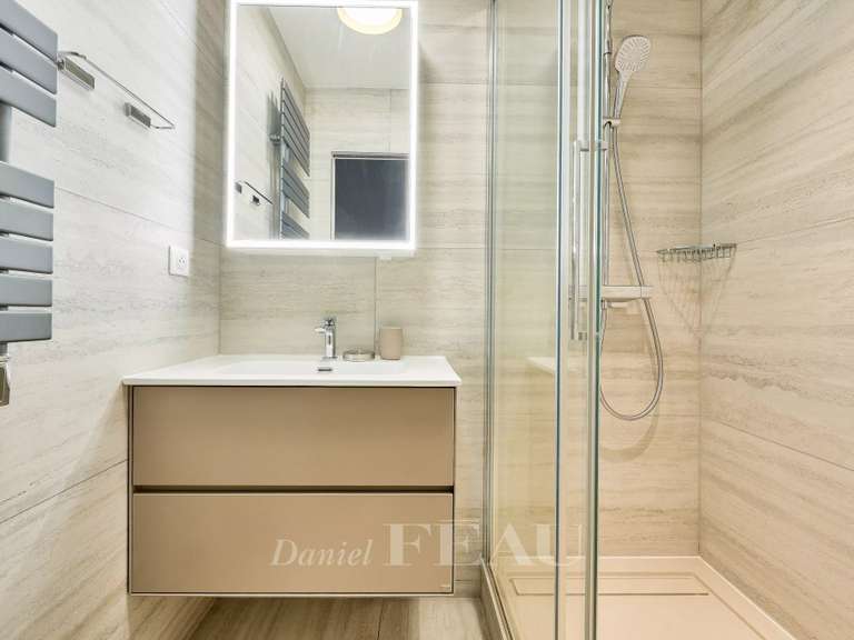 Appartement Paris 3e - 1 chambre - 55m²