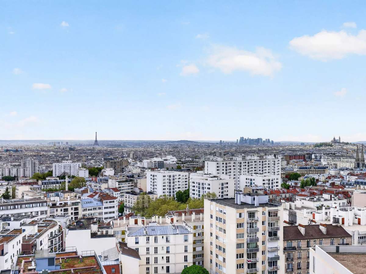 Apartment Paris 20e