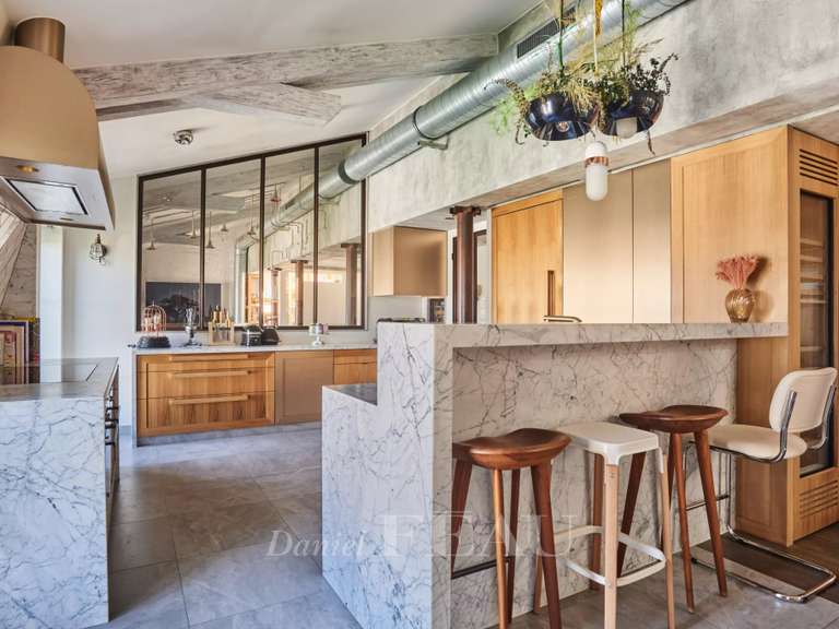 Appartement Paris 3e - 3 chambres - 220m²