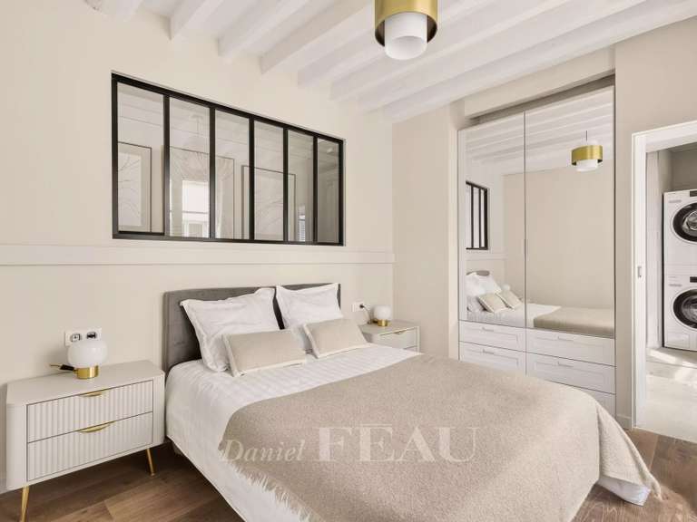 Appartement Paris 3e - 1 chambre - 58m²